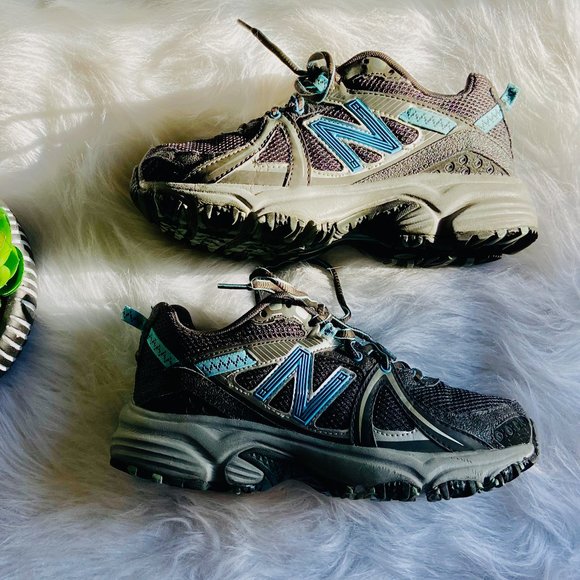 New Balance Trail Running Shoes Size 7 - Picture 5 of 8